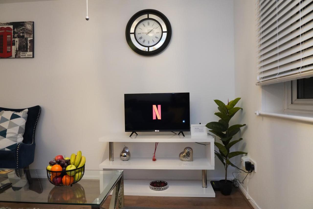2Bedrm-4Guests-Parking-Nearstation Apartment London Exterior photo